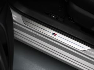Toyota Corolla Hybrid Sedan GR Sport 2020 года  (EU)